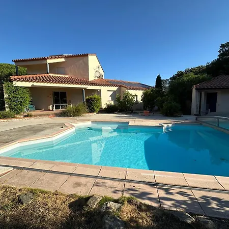 4 Faces A Avec Piscine Et Terrasse - Fr-1-732-67