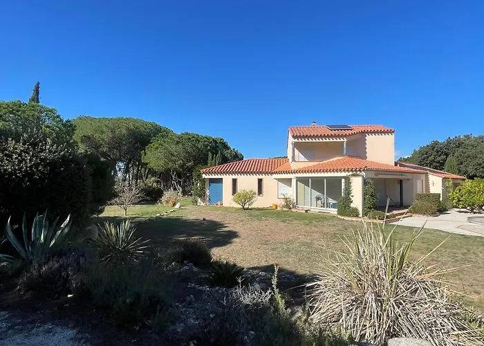Casa de Férias 4 Faces à Laroque-des-albères Avec Piscine Et Terrasse - Fr-1-732-67 Laroque-des-Albères