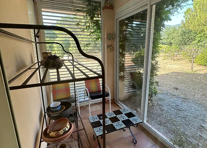 4 Faces à Laroque-des-albères Avec Piscine Et Terrasse - Fr-1-732-67 Laroque-des-Albères
